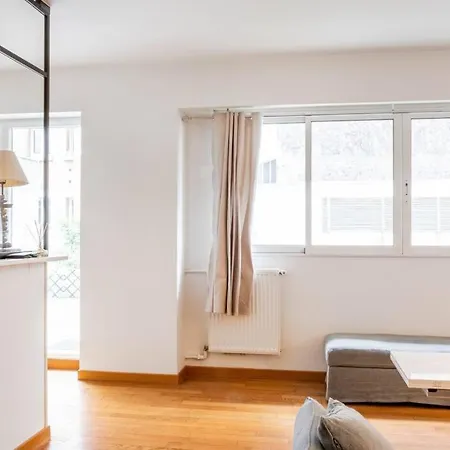 Superbe A Lecourbe Avec Terrasse Appartamento Parigi